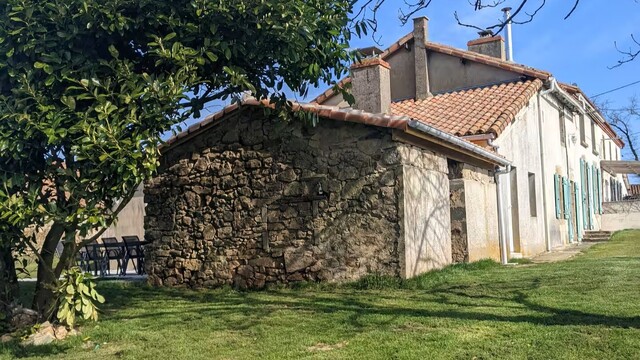 Gite Maison en pierre 1 16.9